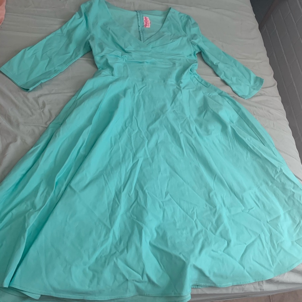 Erin Swing Dress - Picture 2 of 7